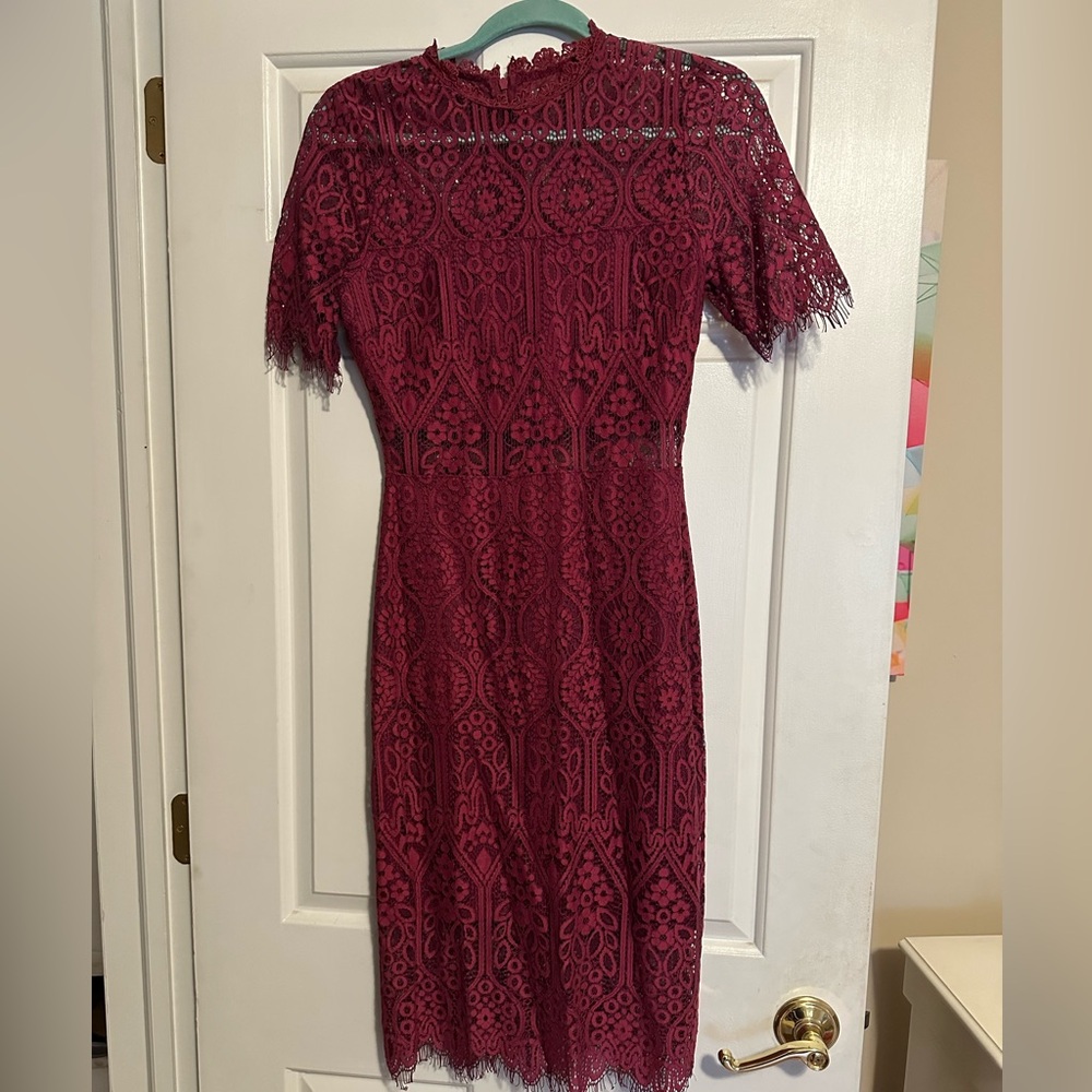 Lulu’s lace dress